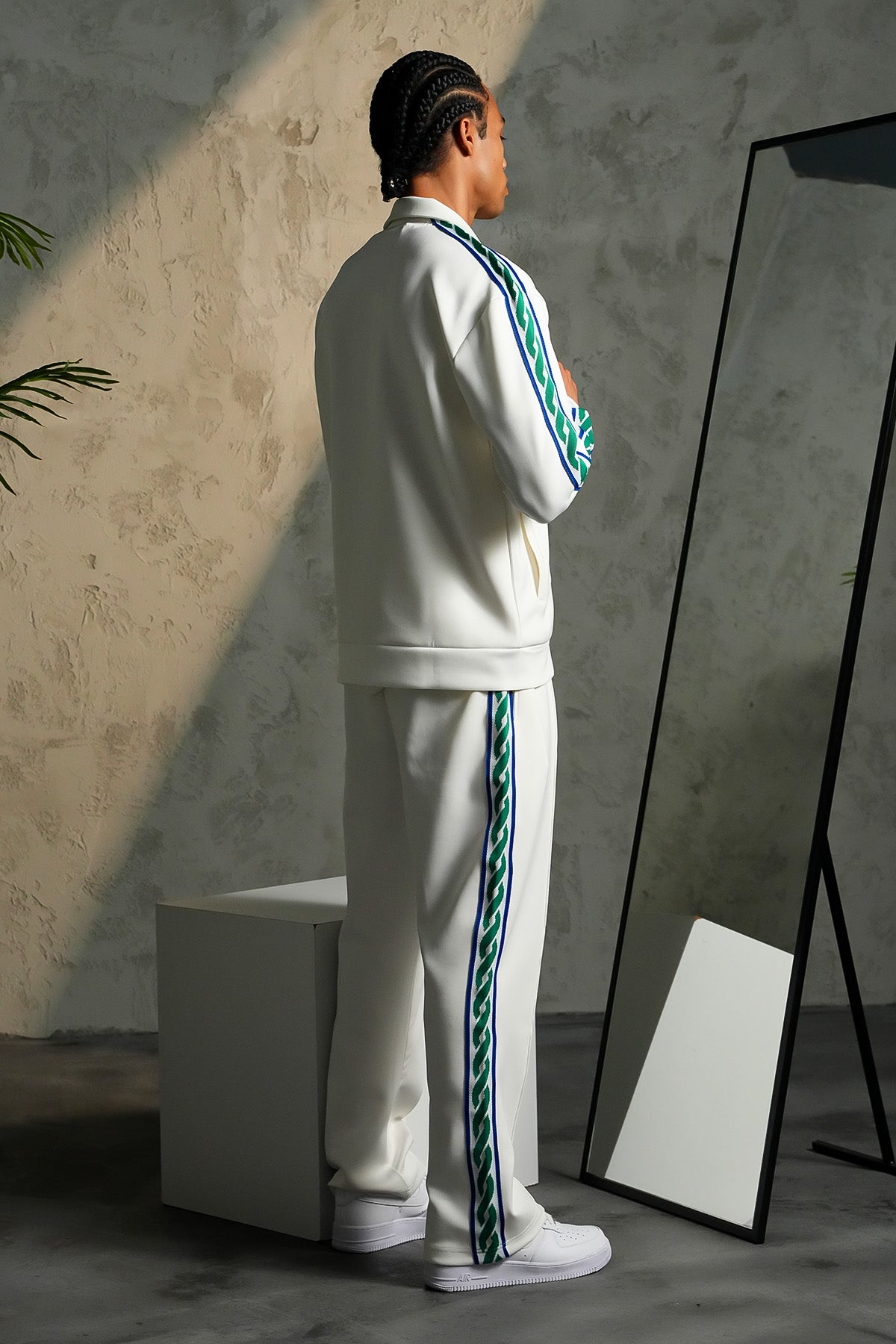 ENSEMBLE REGULAR FIT LL110003