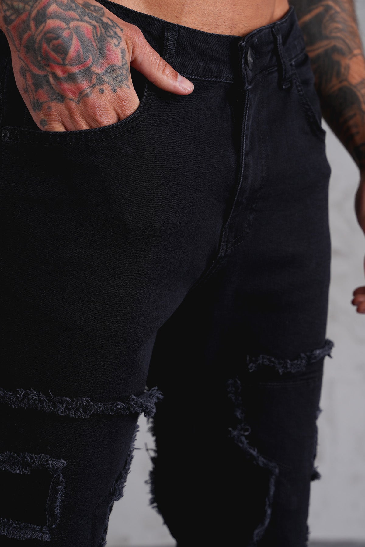 JEANS MIT WEITEM BEIN LL2000123