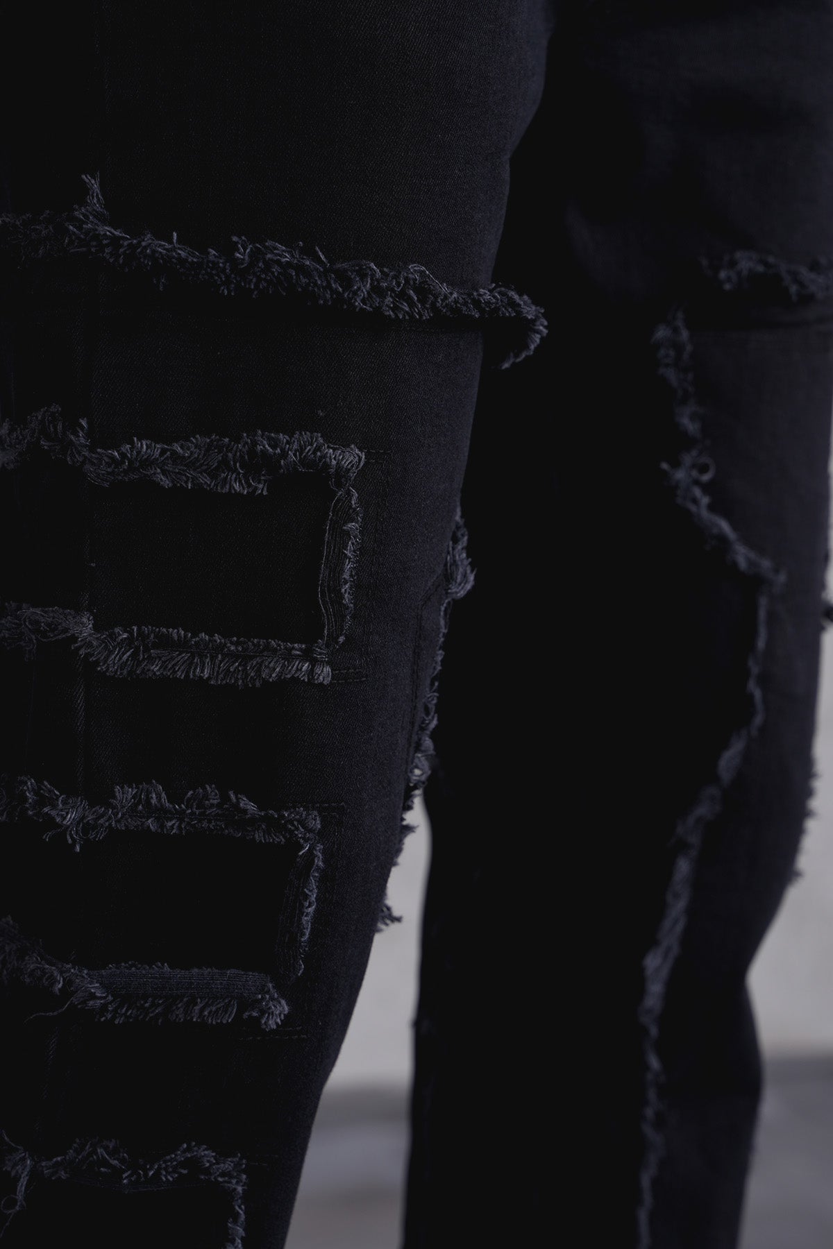 JEANS MIT WEITEM BEIN LL2000123