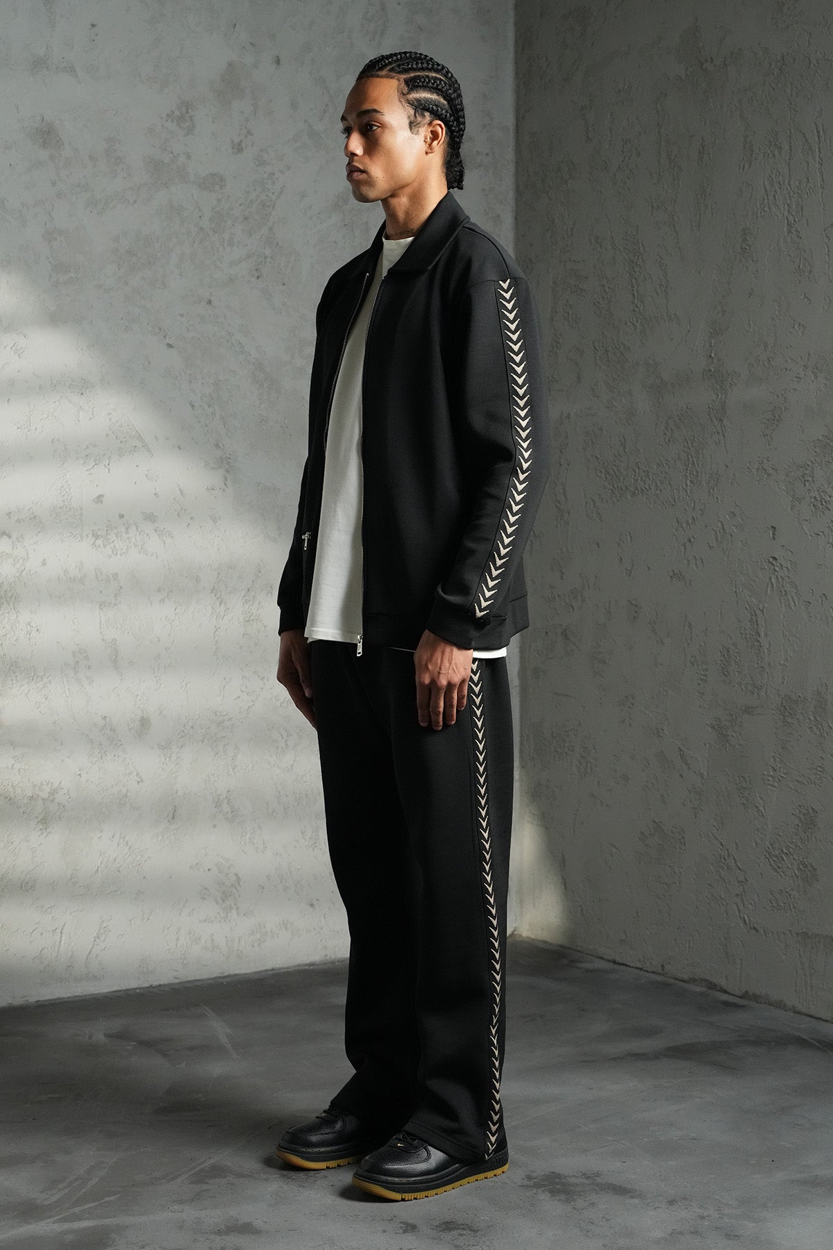 ENSEMBLE REGULAR FIT LL110029