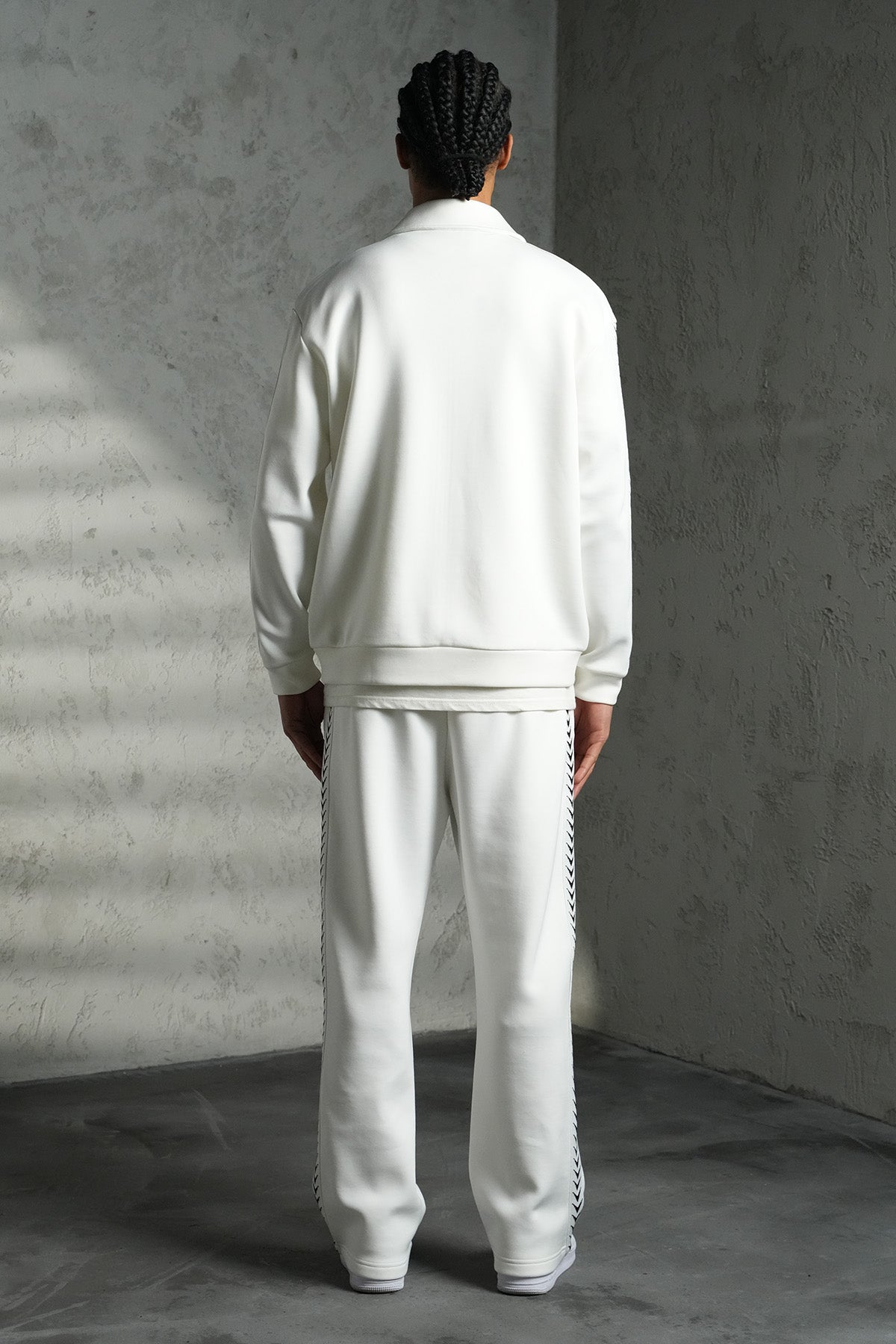 ENSEMBLE REGULAR FIT LL110029