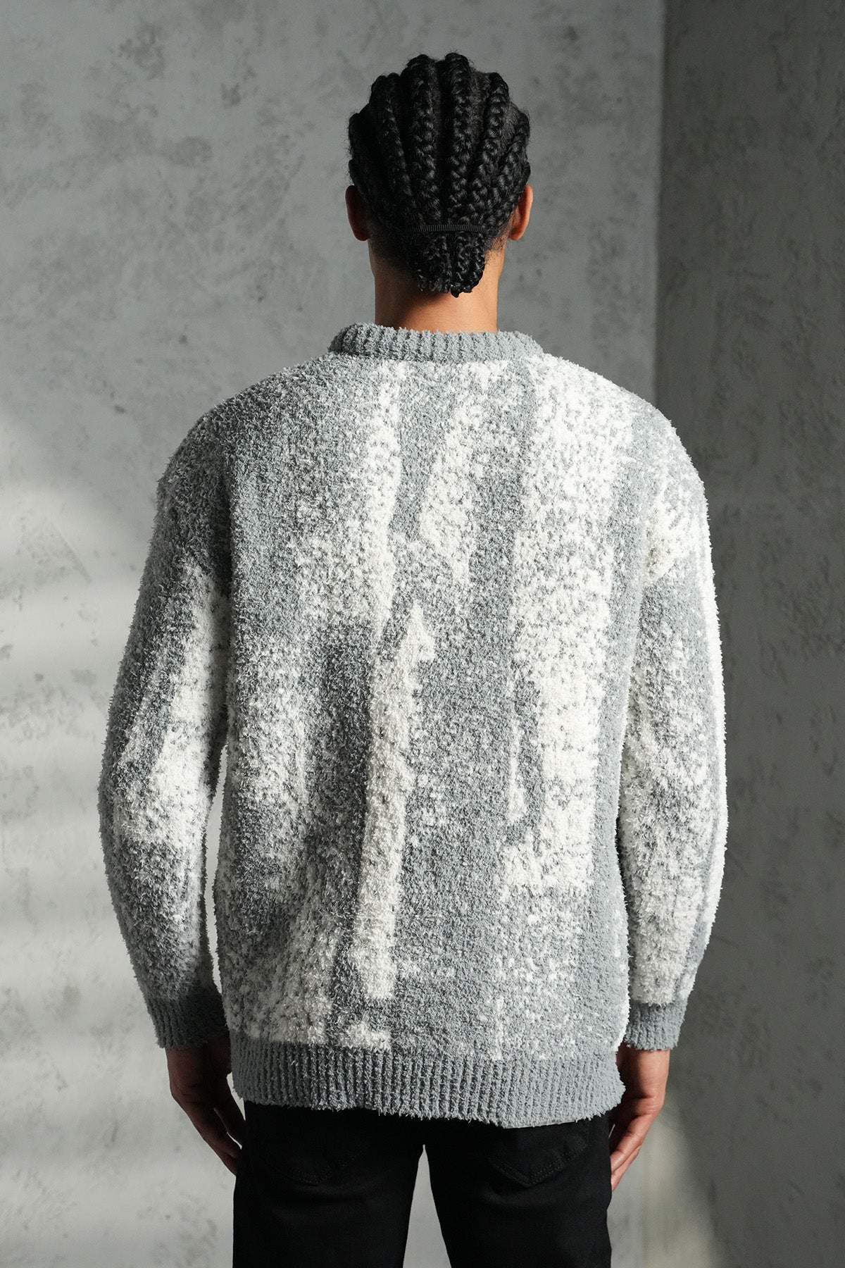 PULL TEXTURÉ COUPE DÉCONTRACTÉE LL061007