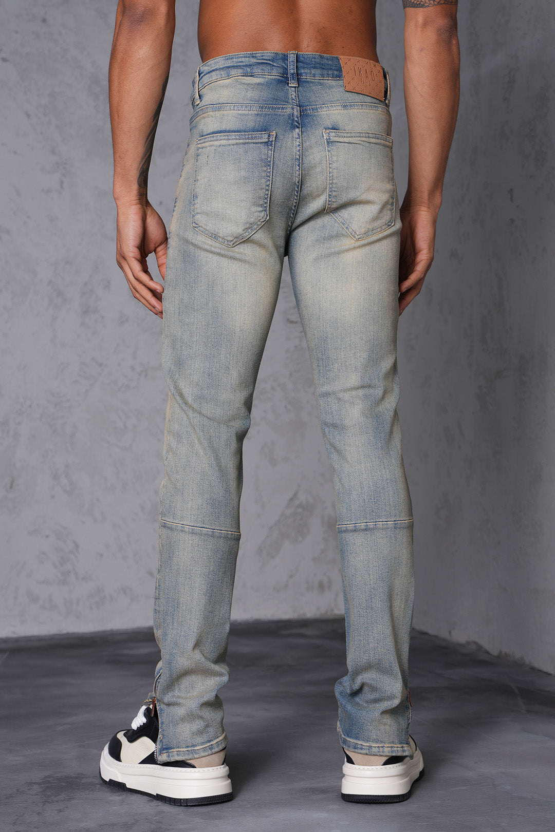 JEAN ZIPPED LL46-1 - TINT BLUE