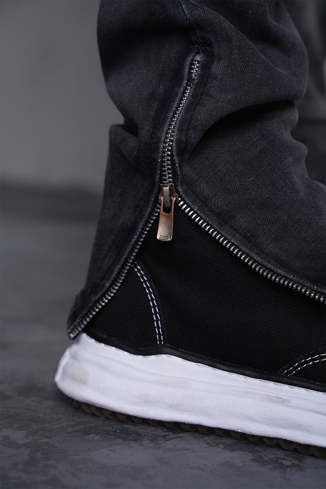 JEAN ZIPPED LL46-12