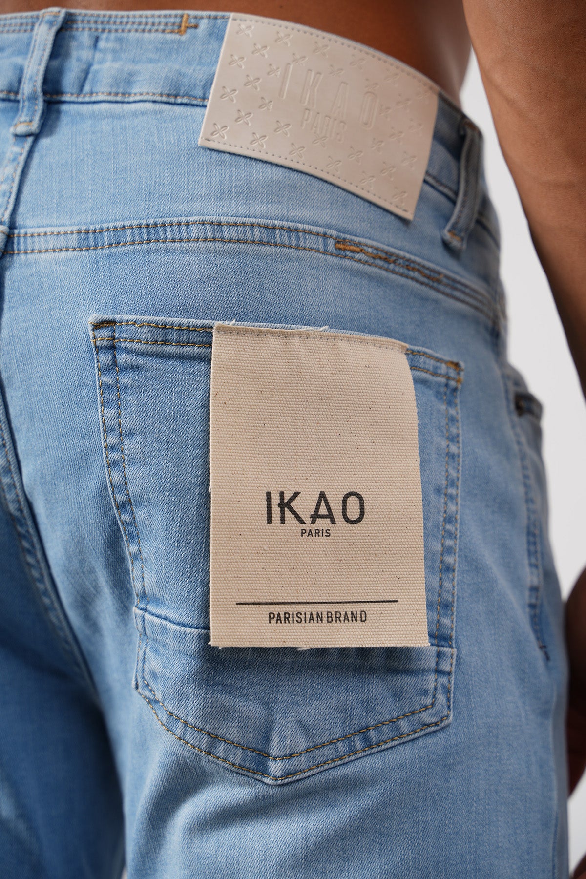 JEAN ZIPPED LL200087