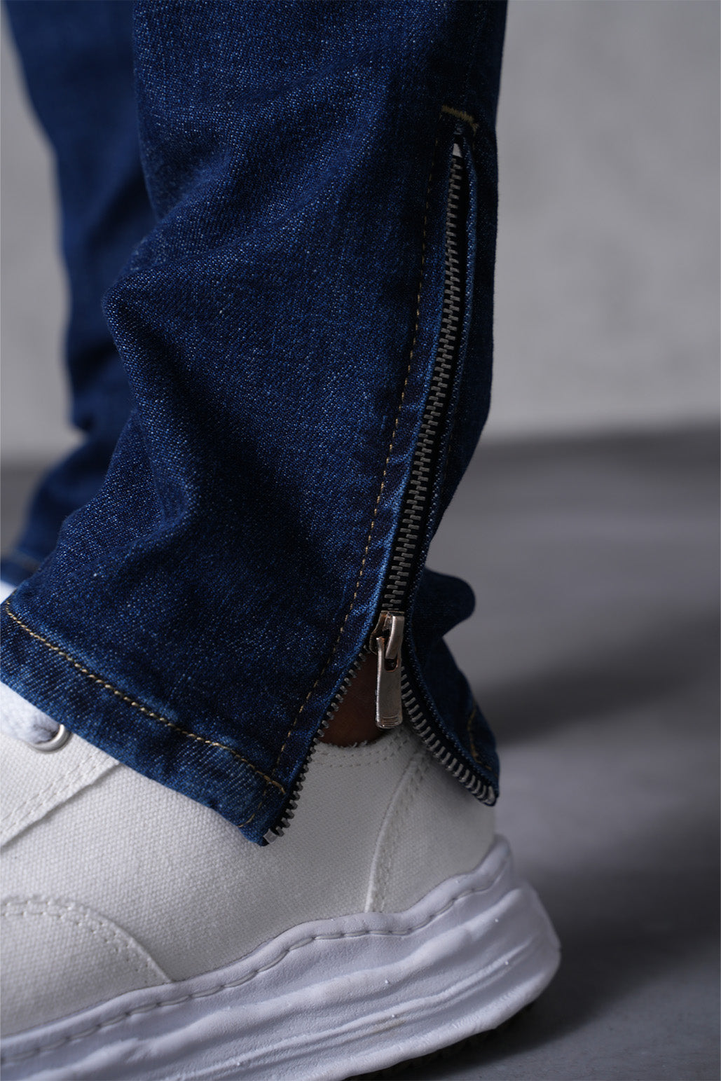 JEAN ZIPPED LL46-9