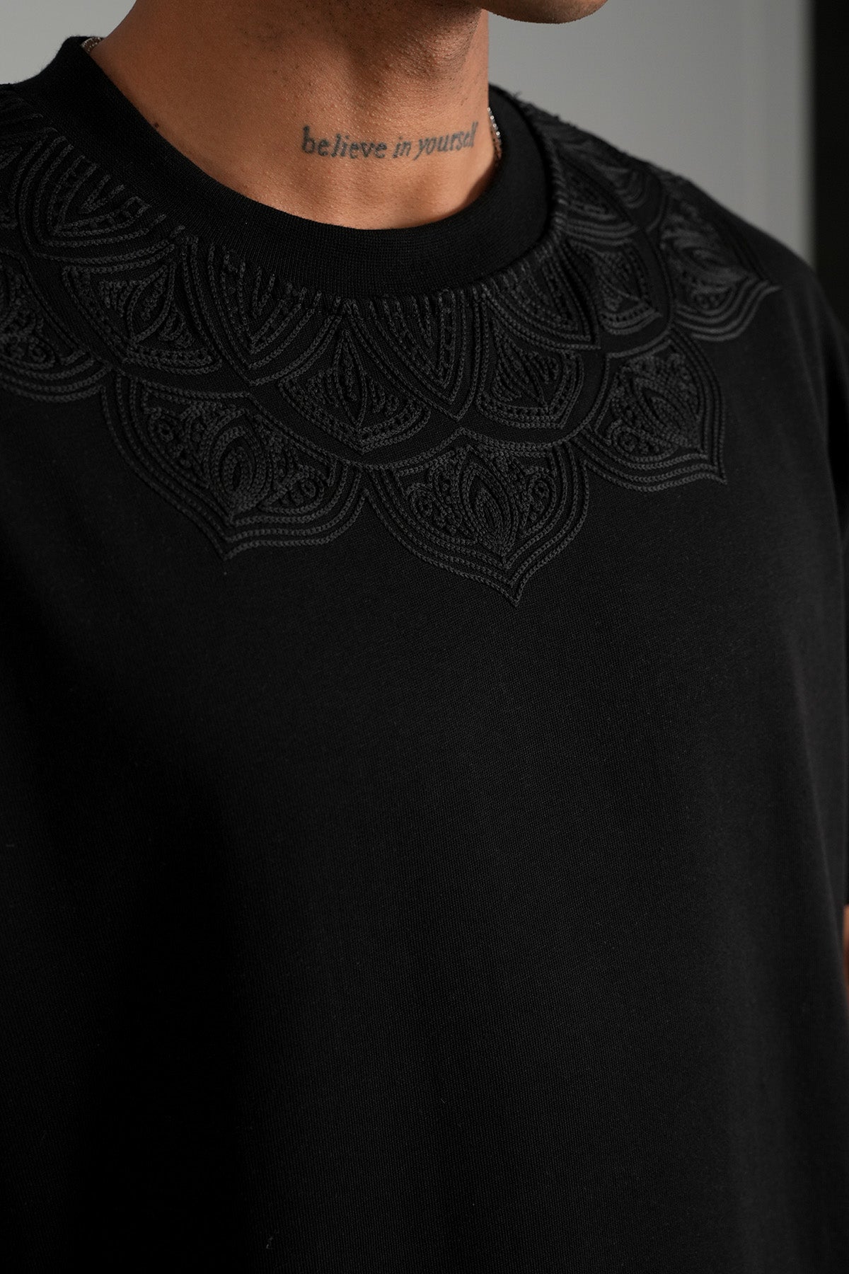 TEE SHIRT LL5128 - BLACK