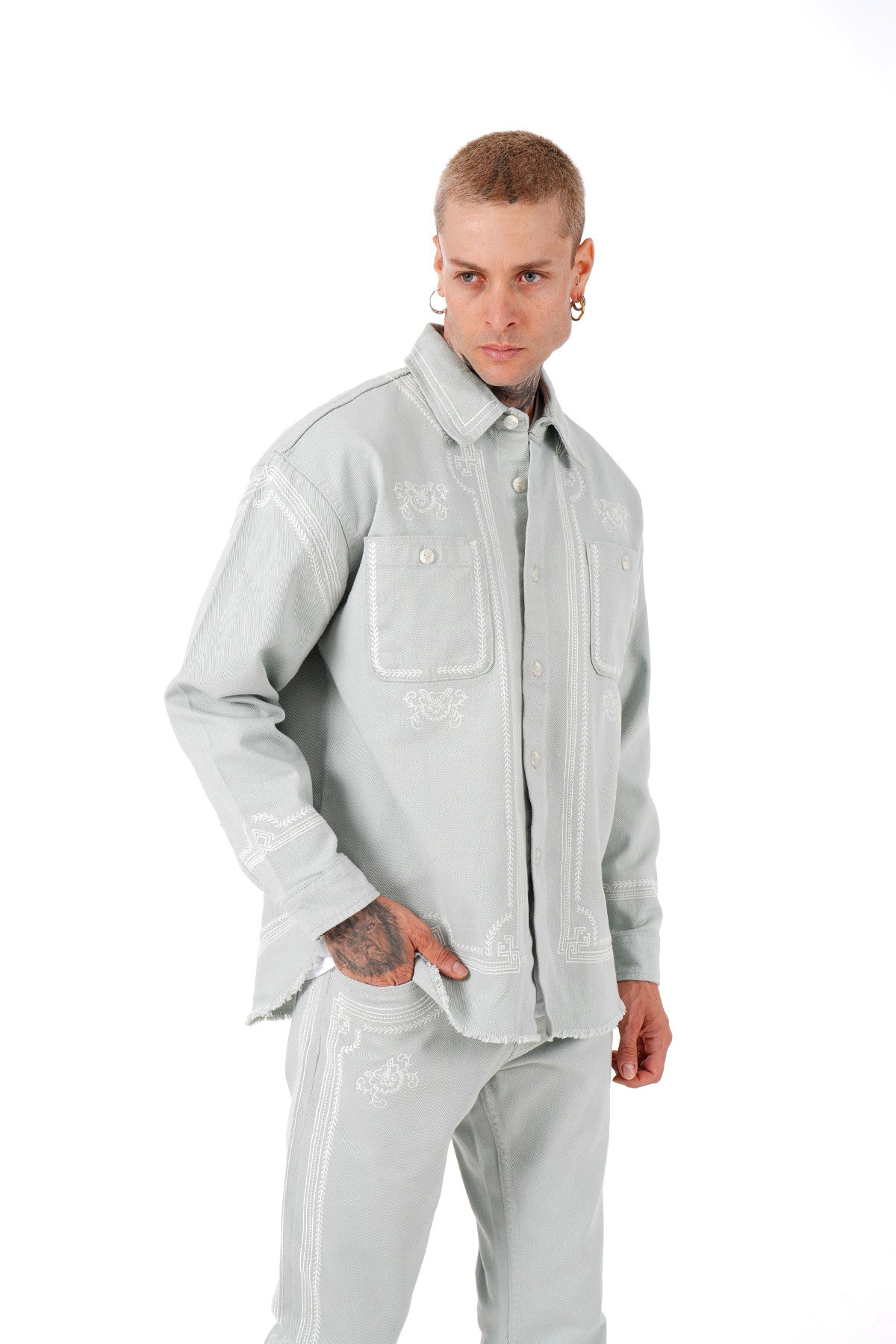 ENSEMBLE JEAN ART 2006-544
