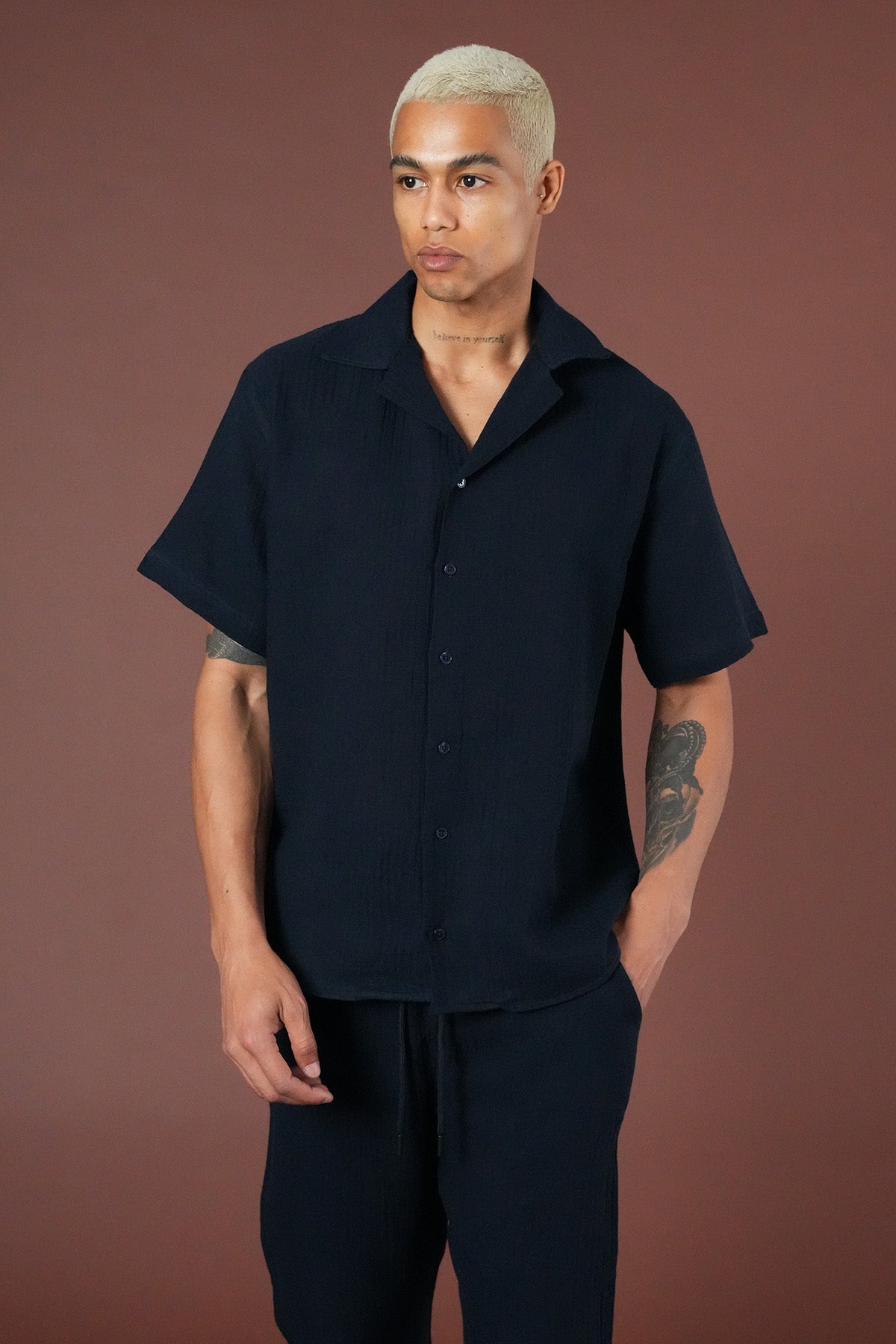 Ensemble chemise et pantalon H0002