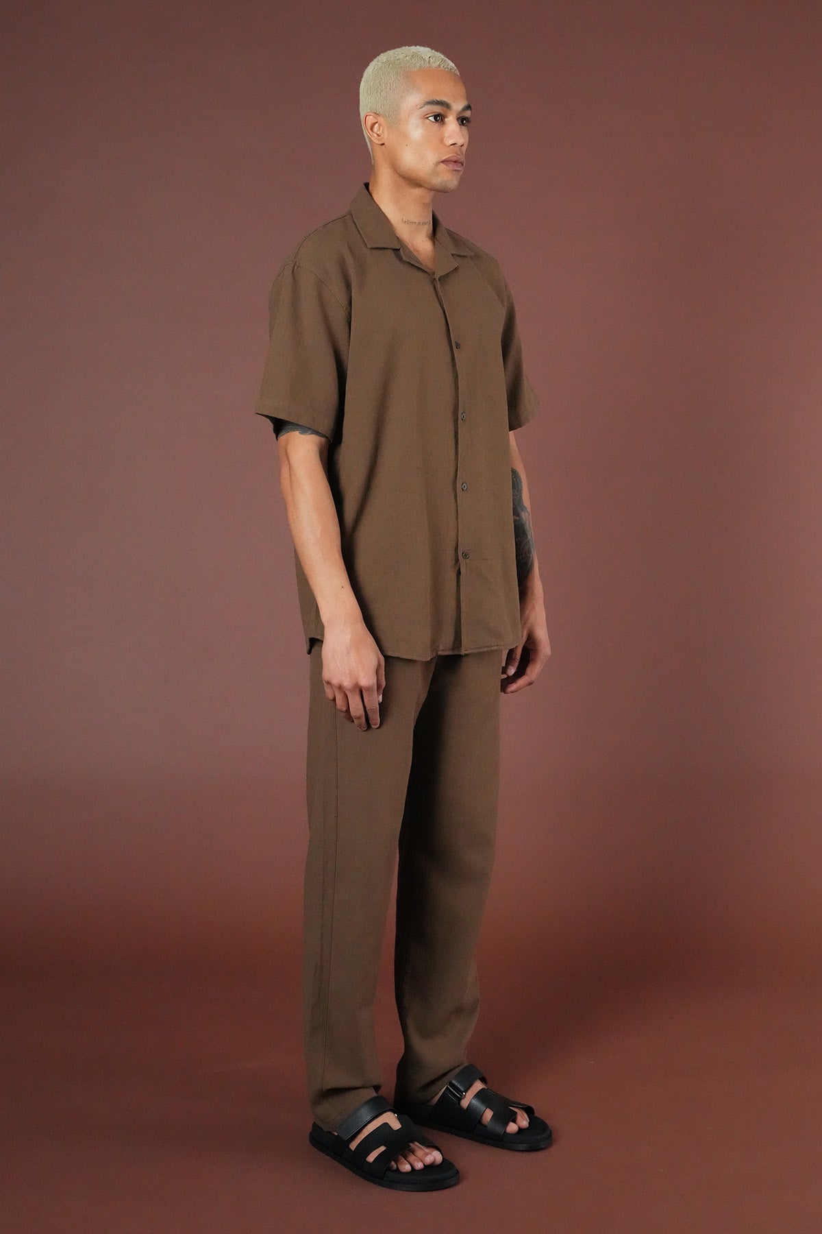 Ensemble chemise et pantalon H0001