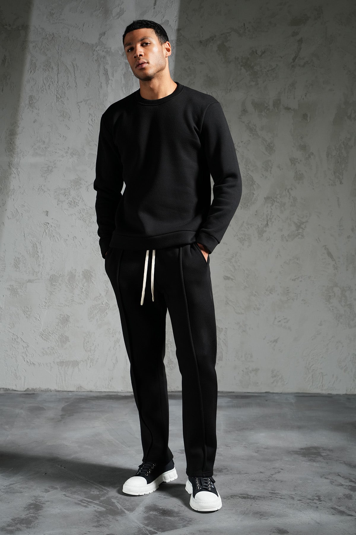 ENSEMBLE LL110049