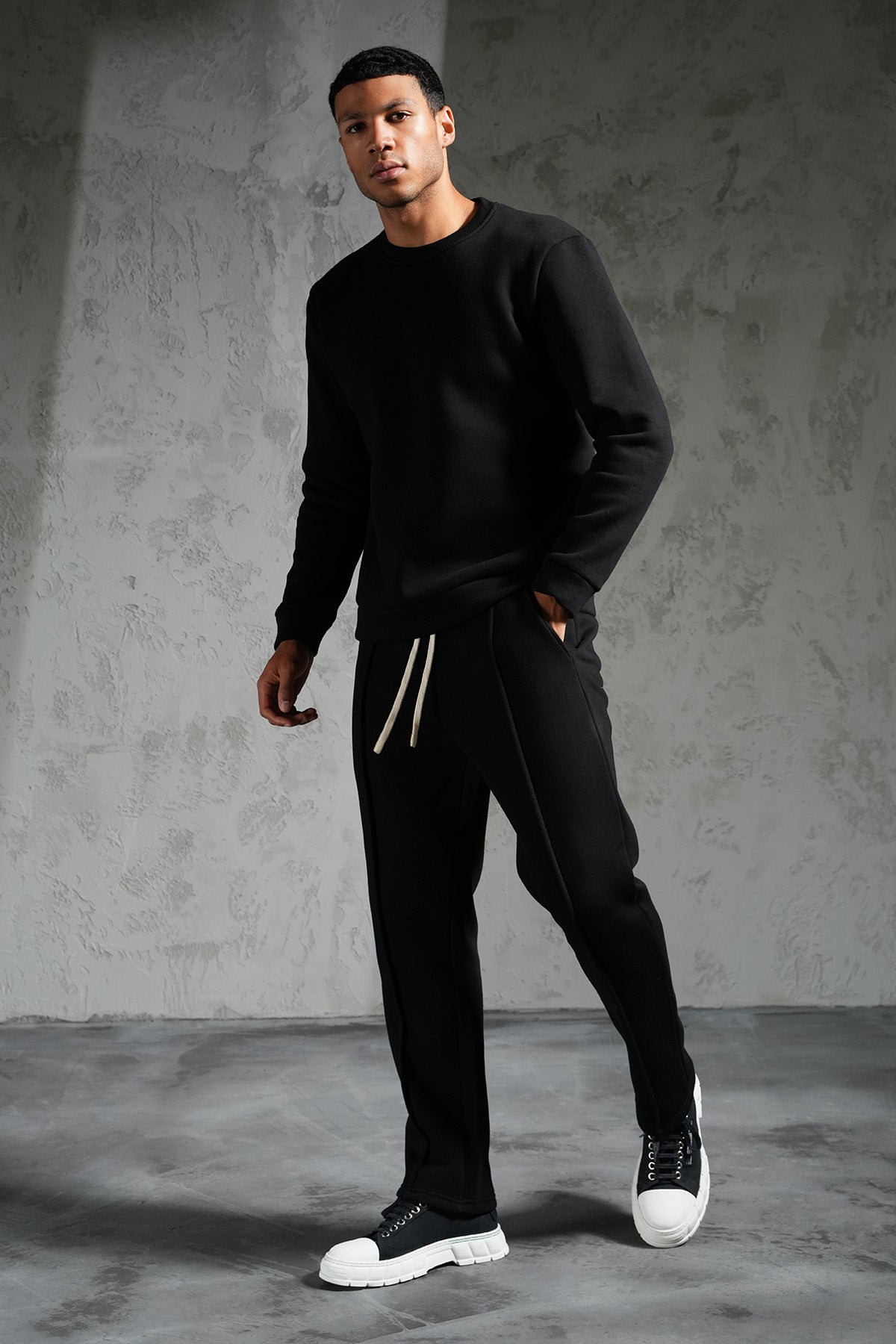ENSEMBLE LL110049