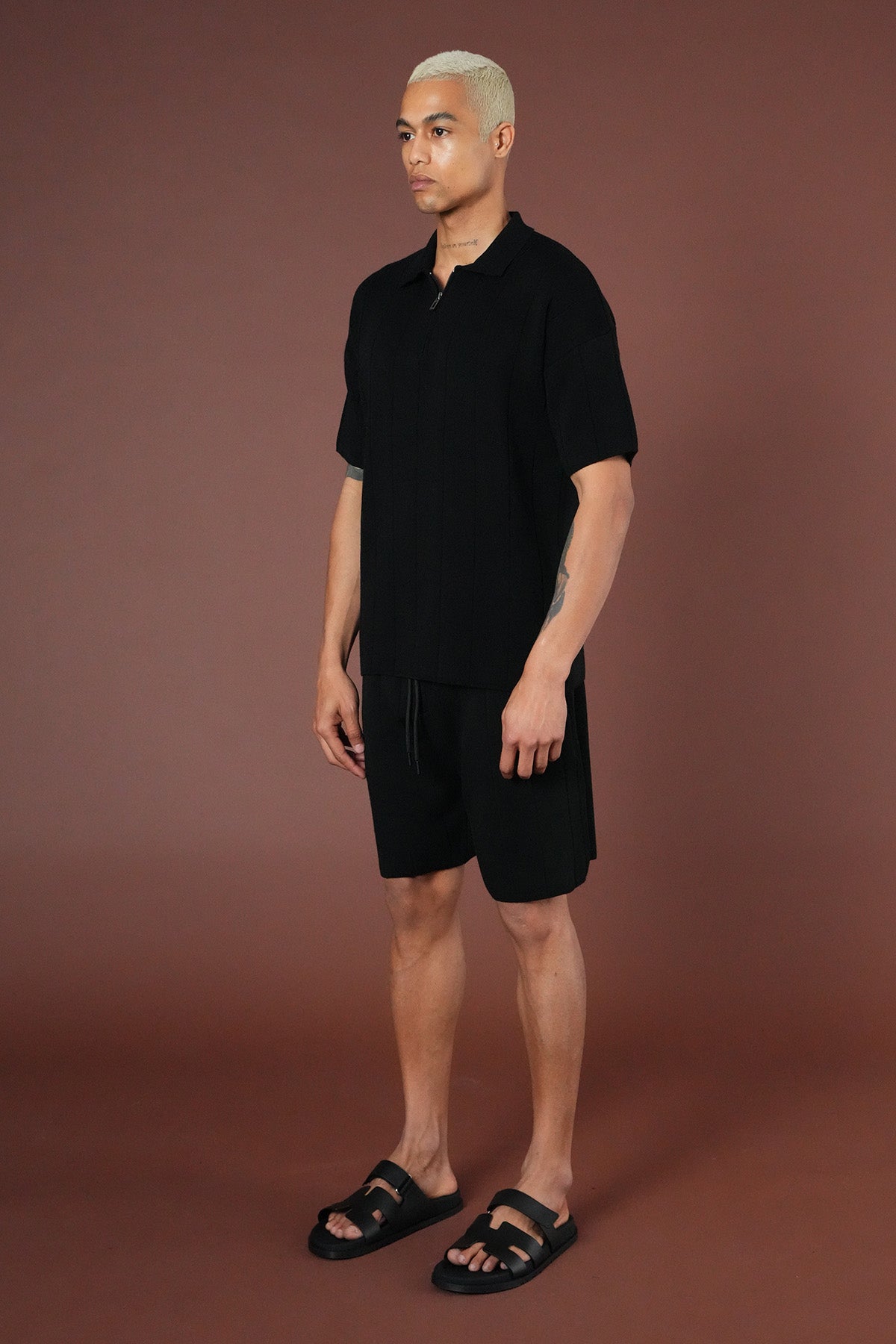 Ensemble tricot t-shirt et short LL061054