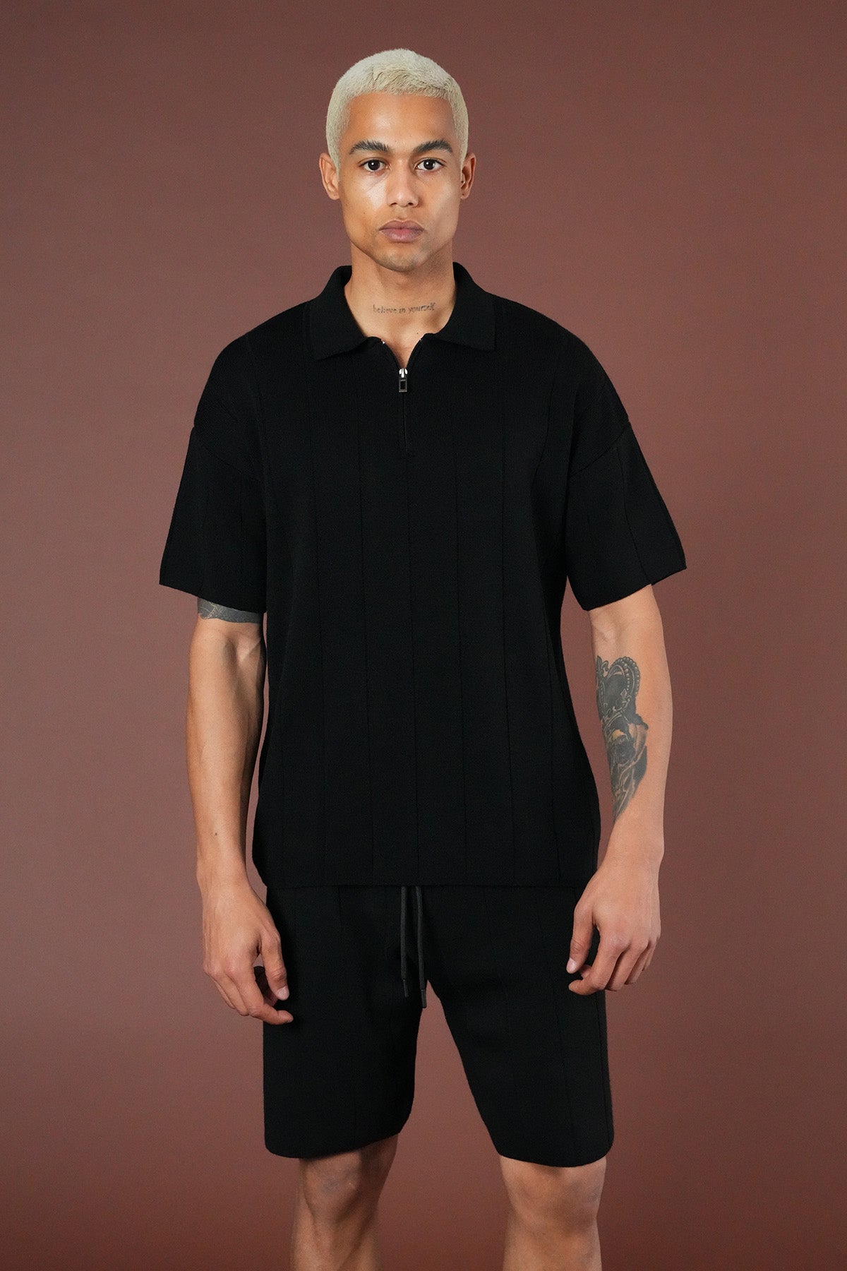 Ensemble tricot t-shirt et short LL061054