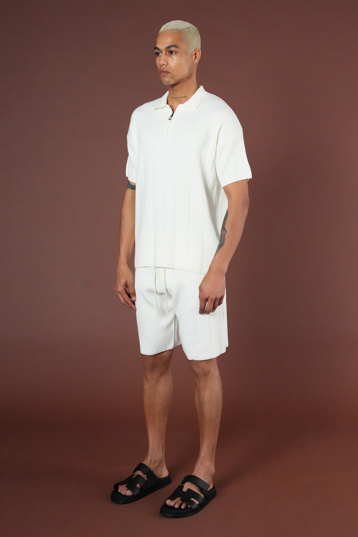 Ensemble tricot t-shirt et short LL061054