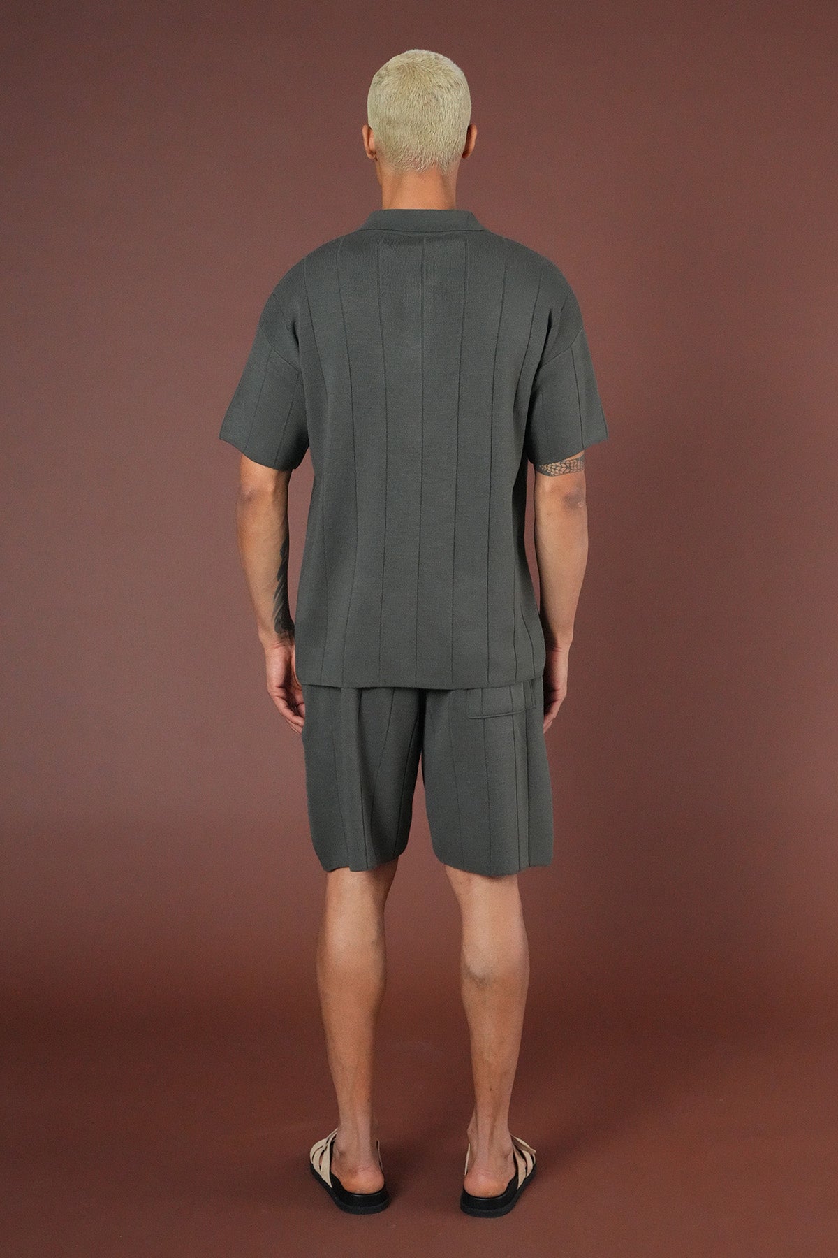 Ensemble tricot t-shirt et short LL061054