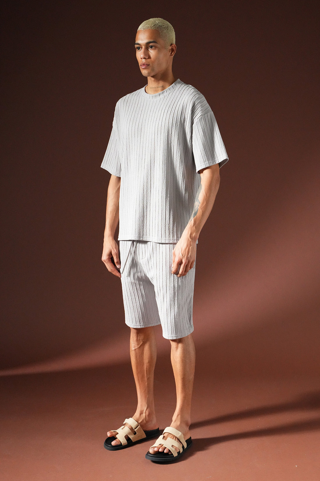 Oversize T-Shirt- und Shorts-Set IPM1105